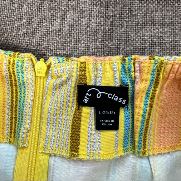 NWT Girls Notch Front Skirt. Yellow/ blue
Size Large (10/12) By Art Clas… - Picture 4 of 5